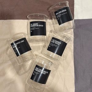 MAC display Beaker Glasses